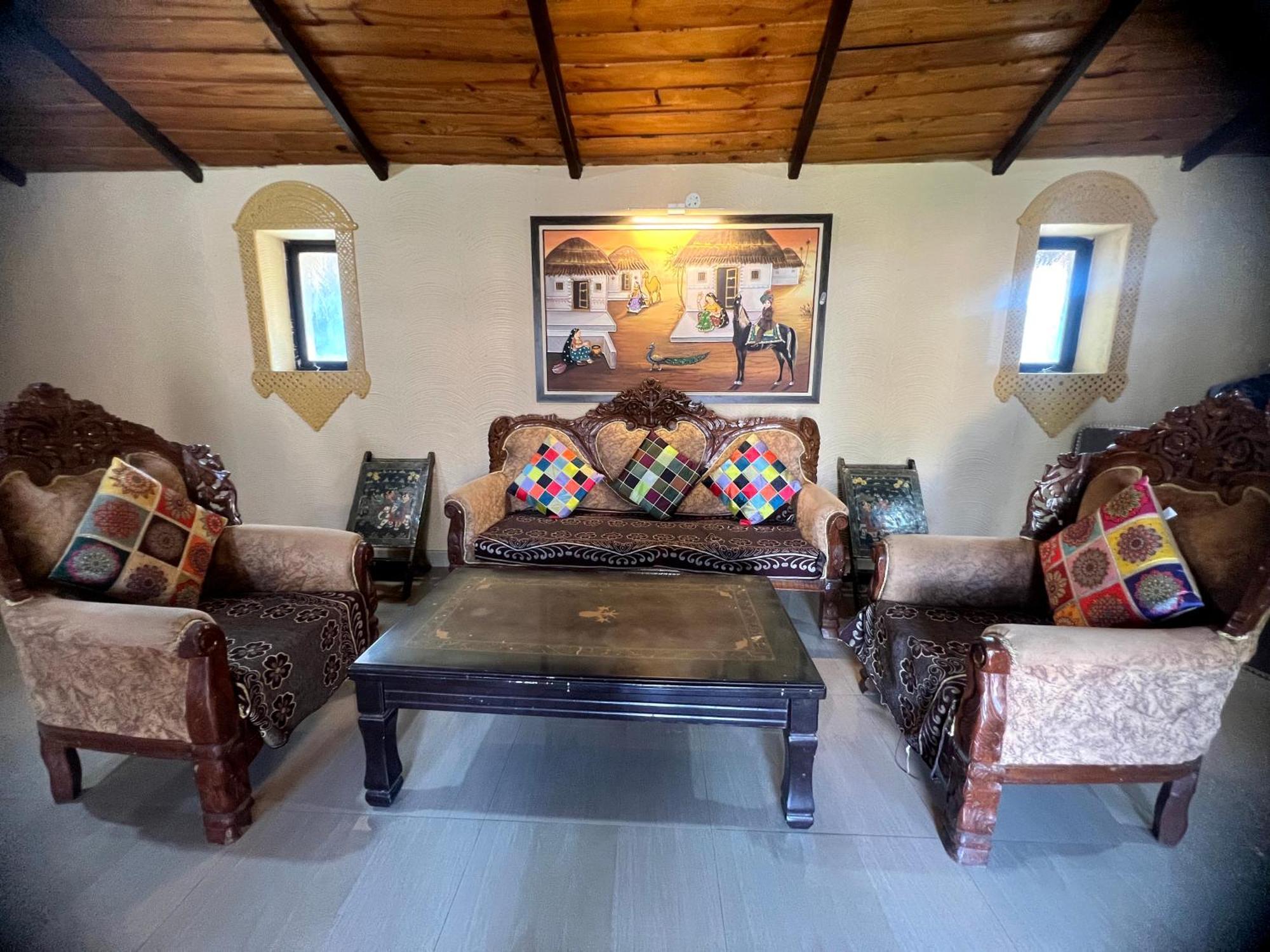 Отель The Kutch House Бхудж Экстерьер фото
